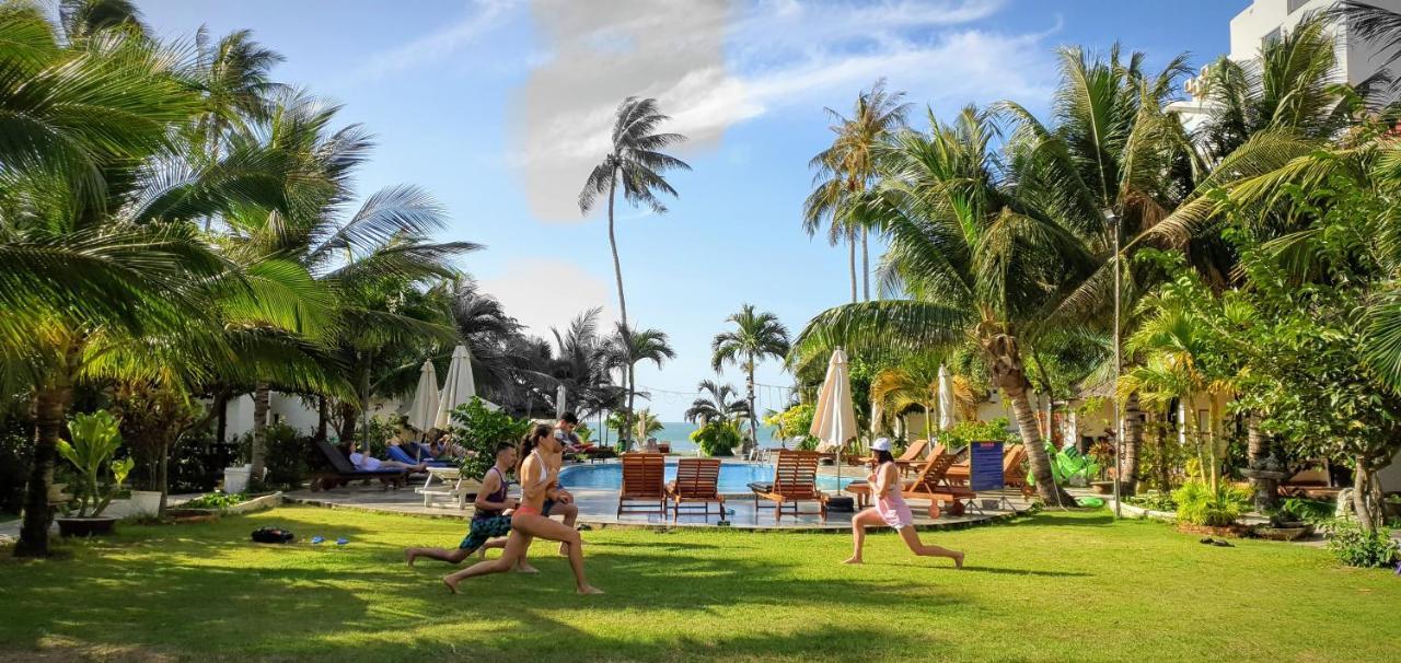 Sun & Sands Beach Hotel Mui Ne Exterior photo